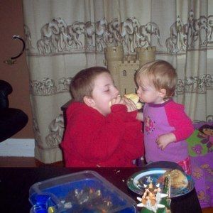 Meet your Posher, Nikki